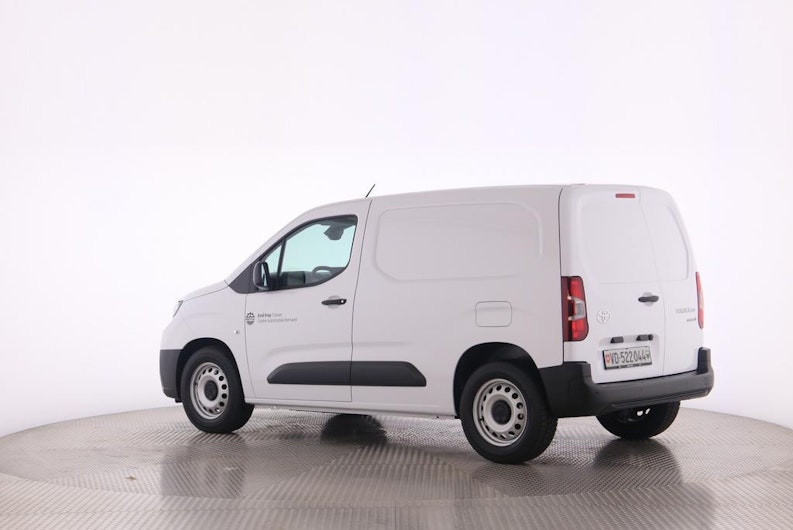 Vehicle image TOYOTA PROACE CITY