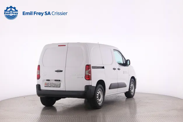 Toyota PROACE CITY Van L1 52KWh Active