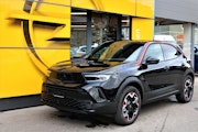 First vehicle image