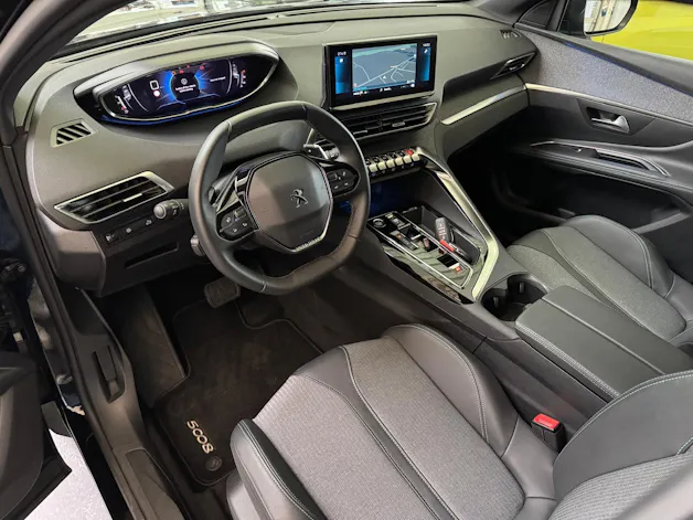 Peugeot 5008 1.2 Hybrid Allure Pack