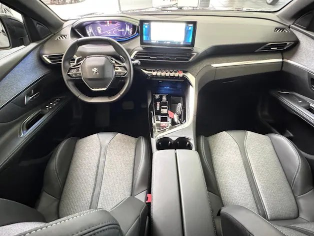 Peugeot 5008 1.2 Hybrid Allure Pack