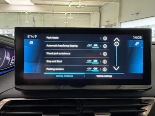 Peugeot 5008 1.2 Hybrid Allure Pack