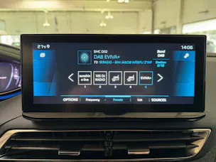 Peugeot 5008 1.2 Hybrid Allure Pack