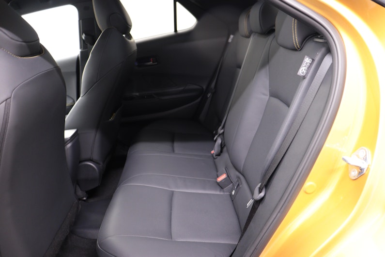 Vehicle image TOYOTA C-HR