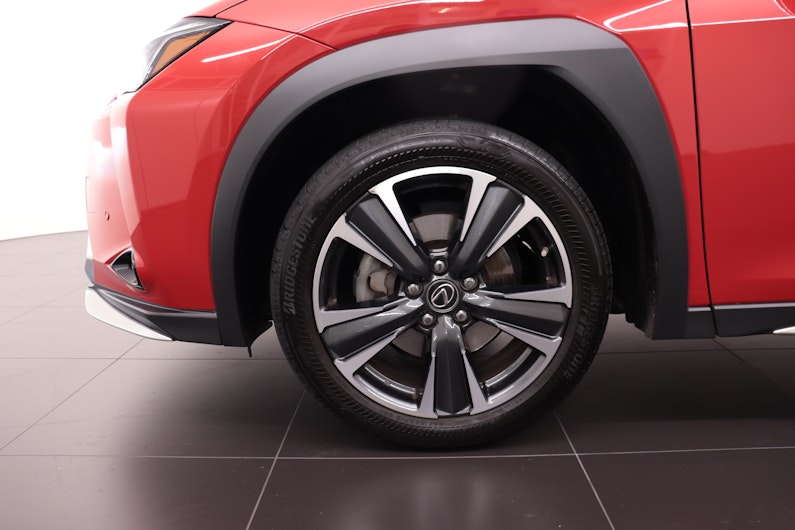 Vehicle image LEXUS UX