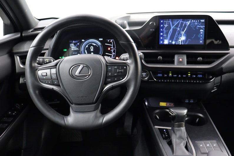Vehicle image LEXUS UX