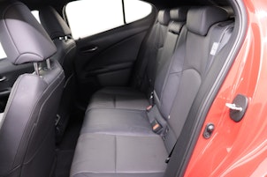 Vehicle image LEXUS UX 250h Comfort