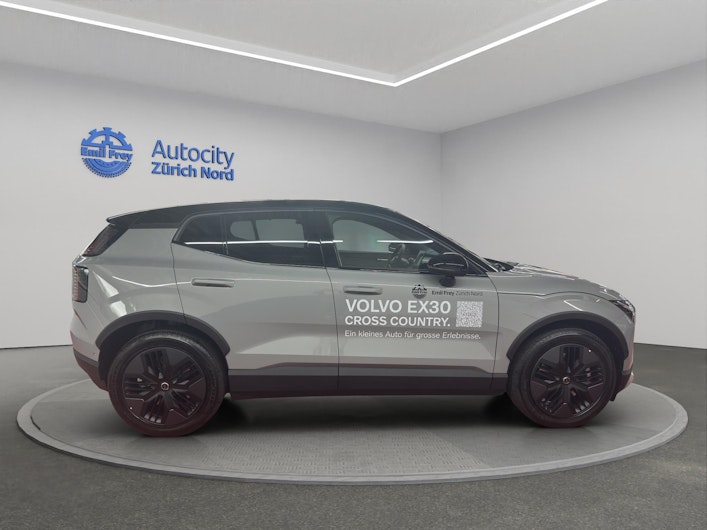 Vehicle image VOLVO EX 30