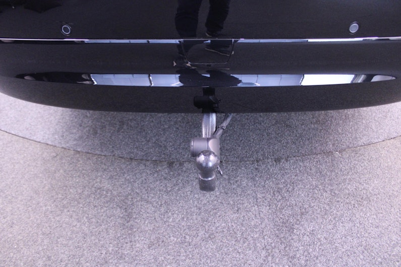 Vehicle image LAND ROVER DISCOVERY