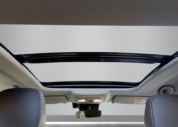 Vehicle image 8 Vehicle image 8