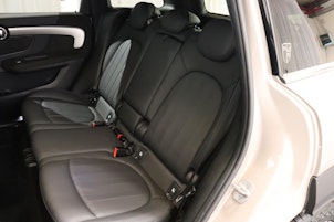 Vehicle image MINI Countryman F60 2.0i Cooper S SAG ALL4