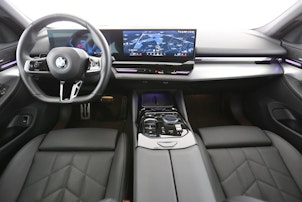 Vehicle image BMW 520d xDrive
