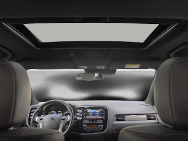 MITSUBISHI OUTLANDER 15