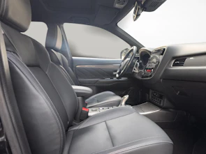 image du véhicule MITSUBISHI Outlander 2.4 PHEV Diamond