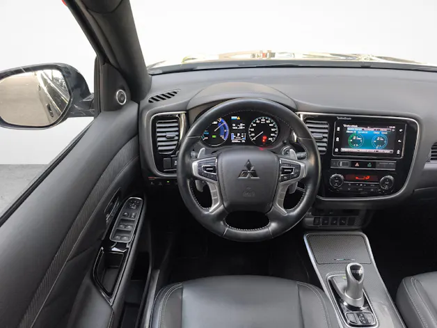 Mitsubishi Outlander 2.4 PHEV Diamond