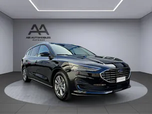 Ford Focus Station Wagon 1.0i EcoB Hybrid 155 Titanium