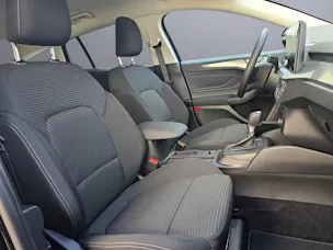 Ford Focus Station Wagon 1.0i EcoB Hybrid 155 Titanium