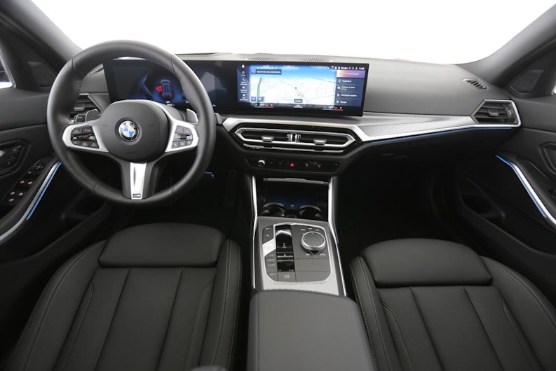 Vehicle image BMW 3 SERIES