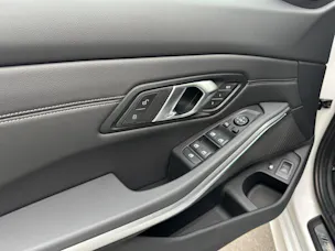 BMW 330e xDrive SAG Touring