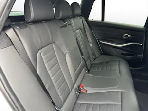 BMW 330e xDrive SAG Touring