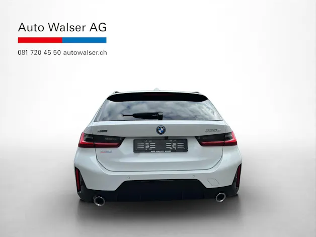 BMW 330e xDrive SAG Touring