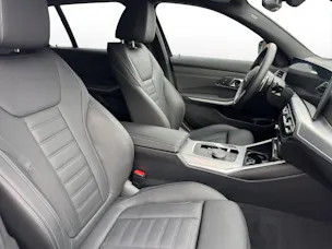BMW 330e xDrive SAG Touring
