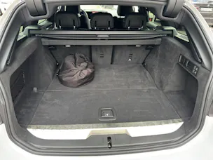 BMW 330e xDrive SAG Touring