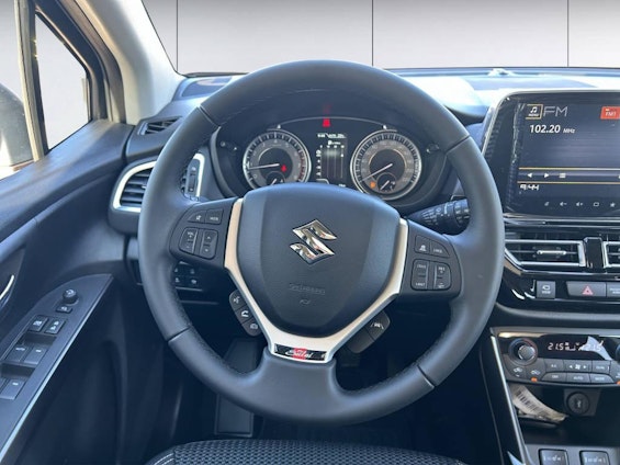 Vehicle image 11 Vehicle image 11