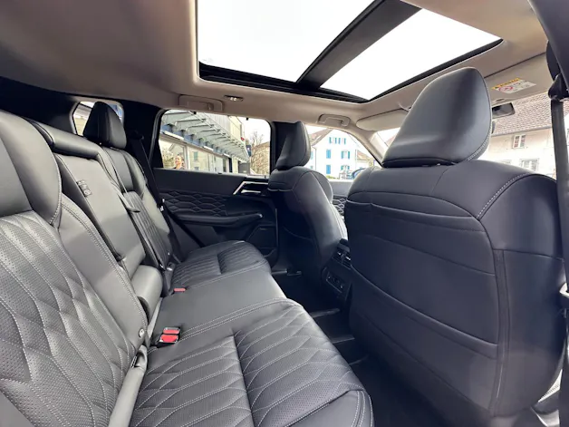 Mitsubishi Outlander 2.4 PHEV Instyle 4x4