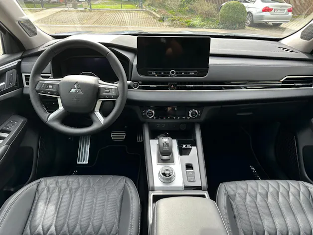 Mitsubishi Outlander 2.4 PHEV Instyle 4x4