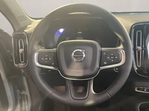 Volvo XC40 2.0 B4 MH Ultra Dark