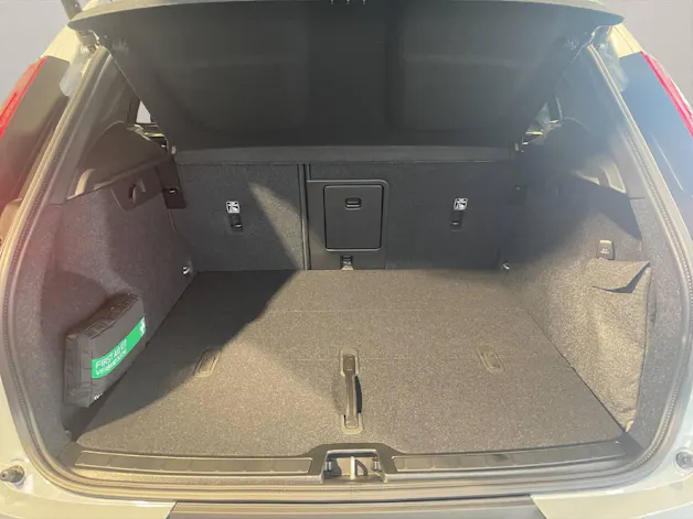 Volvo XC40 2.0 B4 MH Ultra Dark