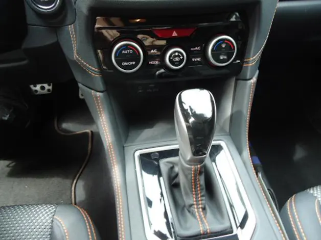 Subaru XV 2.0i e-Boxer Swiss Plus