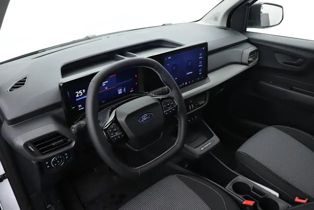 Ford E-Transit Courier Van Trend