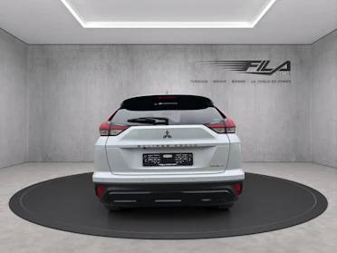 MITSUBISHI ECLIPSE CROSS 4