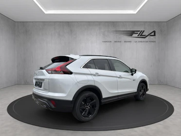 MITSUBISHI ECLIPSE CROSS 5
