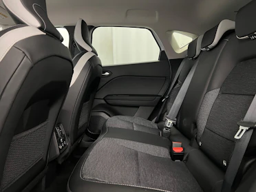 MITSUBISHI ASX 8