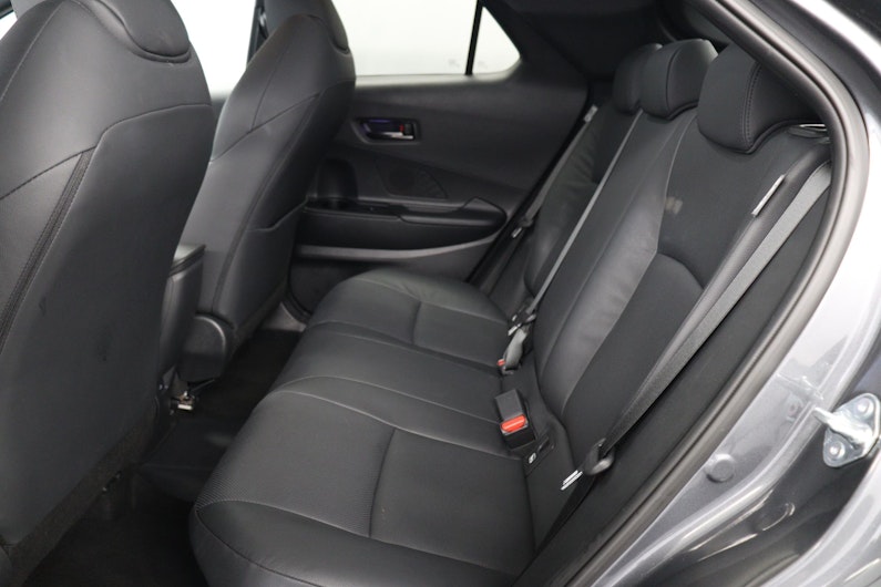 Vehicle image TOYOTA C-HR