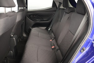 Vehicle image TOYOTA Yaris 1.5 VVT-i HSD Trend