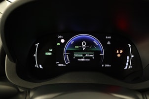 Vehicle image TOYOTA Yaris 1.5 VVT-i HSD Trend