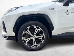 https://vehicle.imgix.net/3842014/76a2ab6e-b3fd-44e5-9d4a-bf4f2d7439cd.jpg