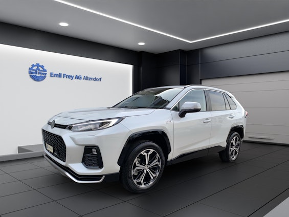 First vehicle image