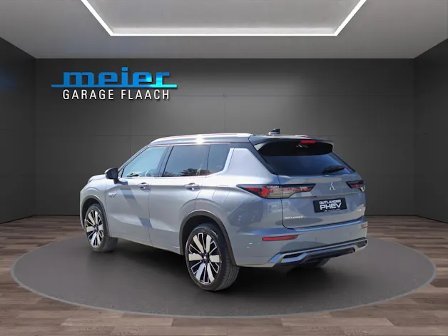 Mitsubishi Outlander 2.4 PHEV Instyle 4x4