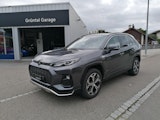 First vehicle image