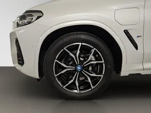 BMW X3 30e xDrive SAG