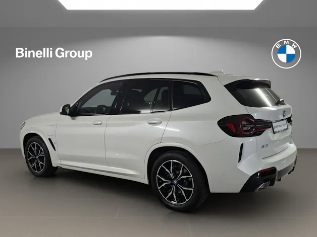 BMW X3 30e xDrive SAG