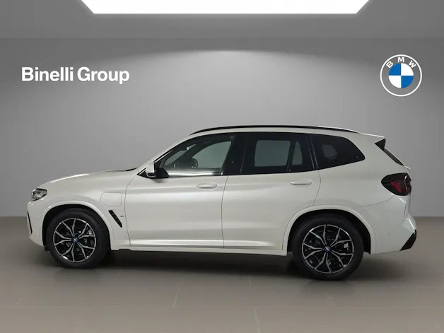 BMW X3 30e xDrive SAG