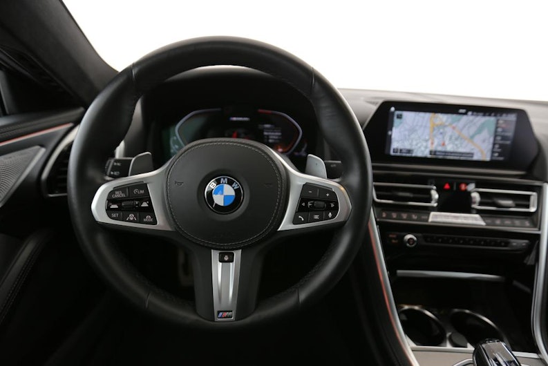 Vehicle image BMW 8 SERIES