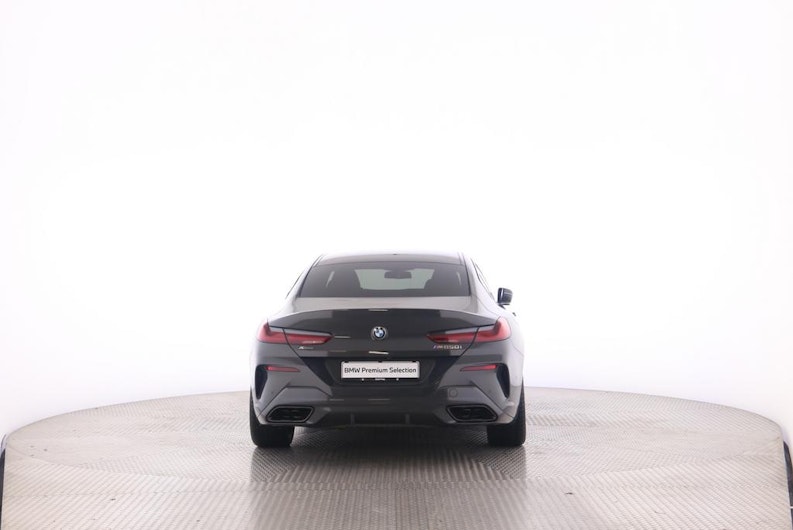 Vehicle image BMW 8 SERIES