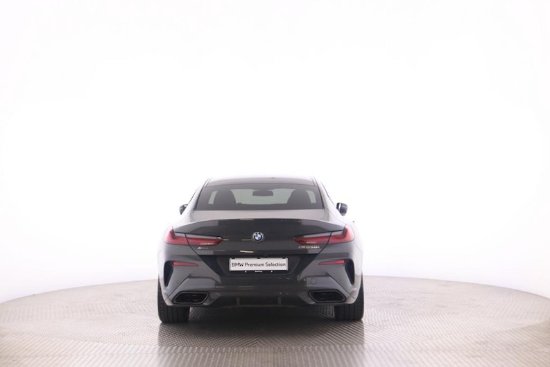 Vehicle image BMW 8 SERIES